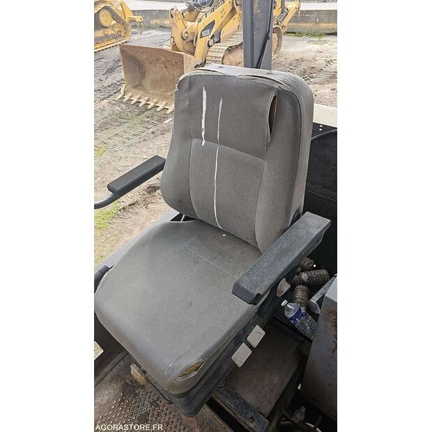 فولفو ABG7820B-46228161