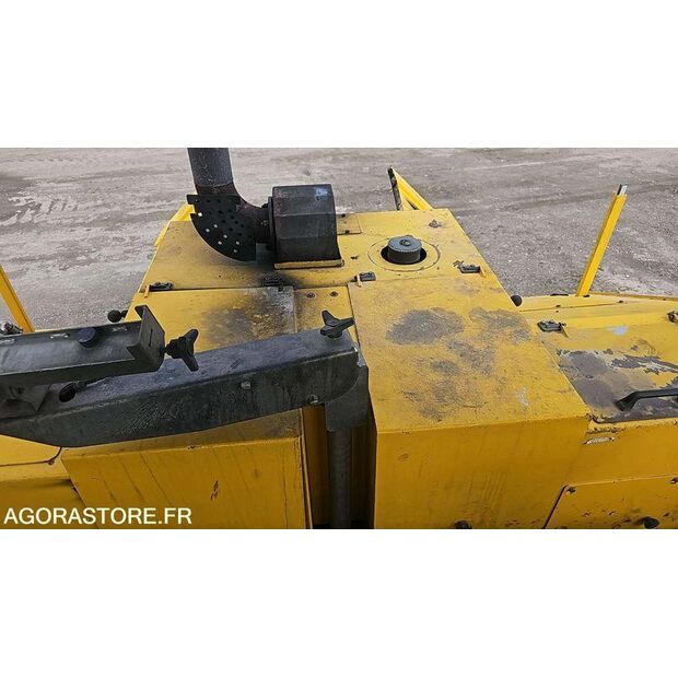 فولفو ABG7820B-46228189