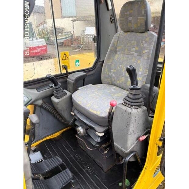 2006 كوماتسو PC110-46228248