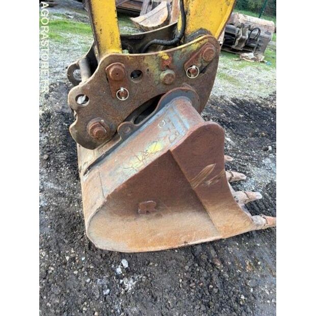 2006 كوماتسو PC110-46228254