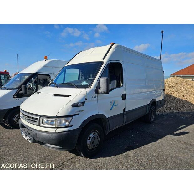 2005 ايفكو 35C12-46228289