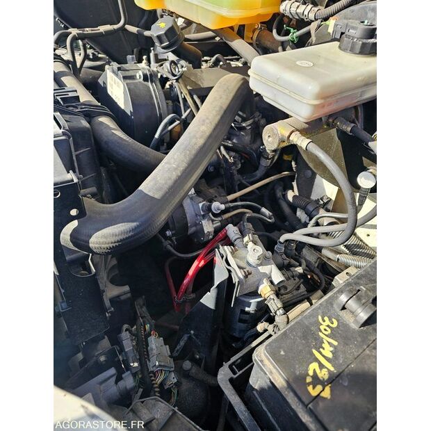 2005 ايفكو 35C12-46228305