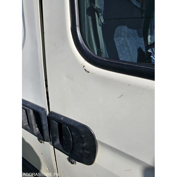 2005 ايفكو 35C12-46228320