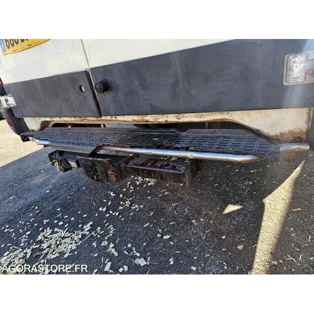 2005 ايفكو 35C12-46228327