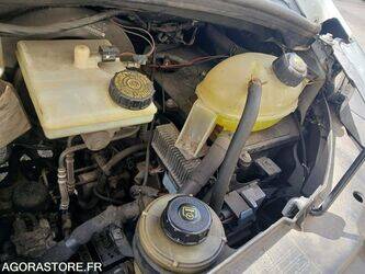 2015-renault-master-1436254-46228371