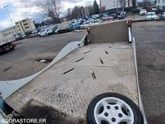 2015-renault-master-1436254-46228376