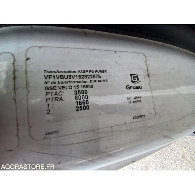 2015 Renault Master-46228379