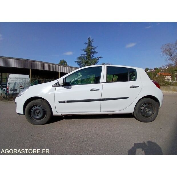 2009 Renault Clio-46228393