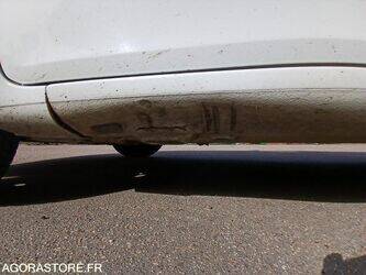 2009-renault-clio-1436256-46228397