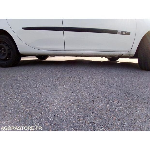 2009 Renault Clio-46228398