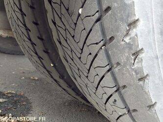 2009-renault-midlum-1436259-46228445