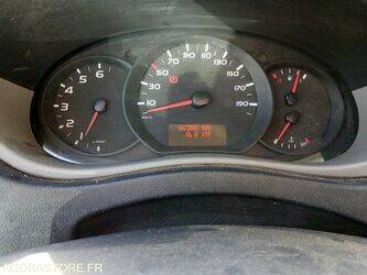 2012-renault-master-1436260-46228457