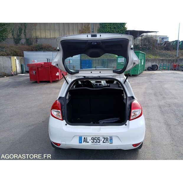2010 Renault Clio-46228486