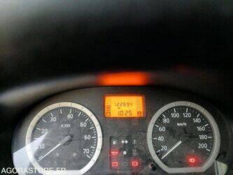 2008-dacia-logan-1436263-46228501