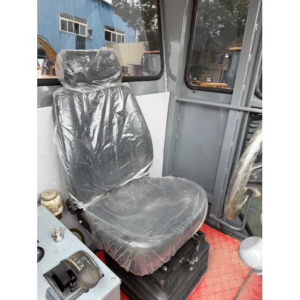 2024 Caterpillar 140K-46228736