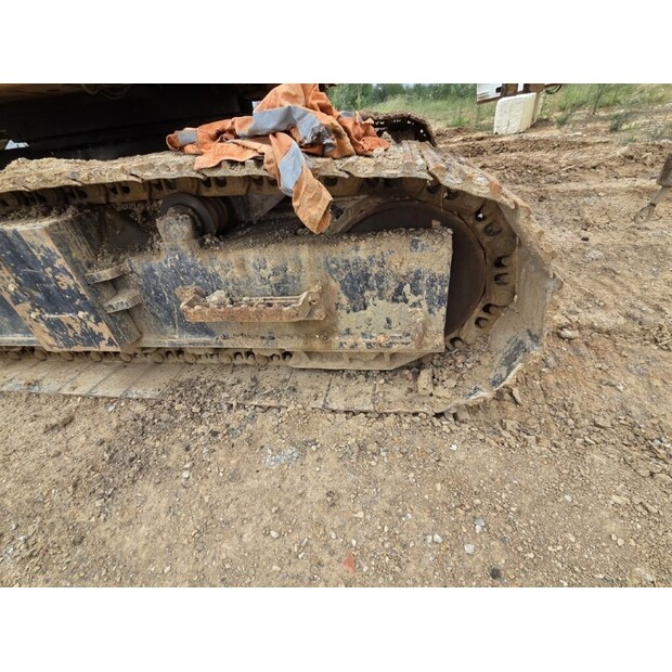 2002 Mait HR130-46228785