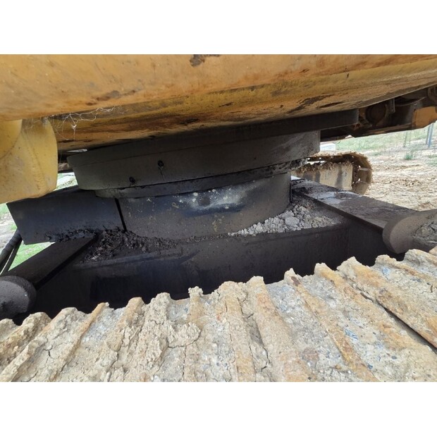 2002 Mait HR130-46228786