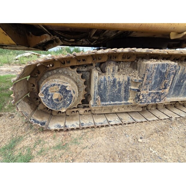 2002 Mait HR130-46228787