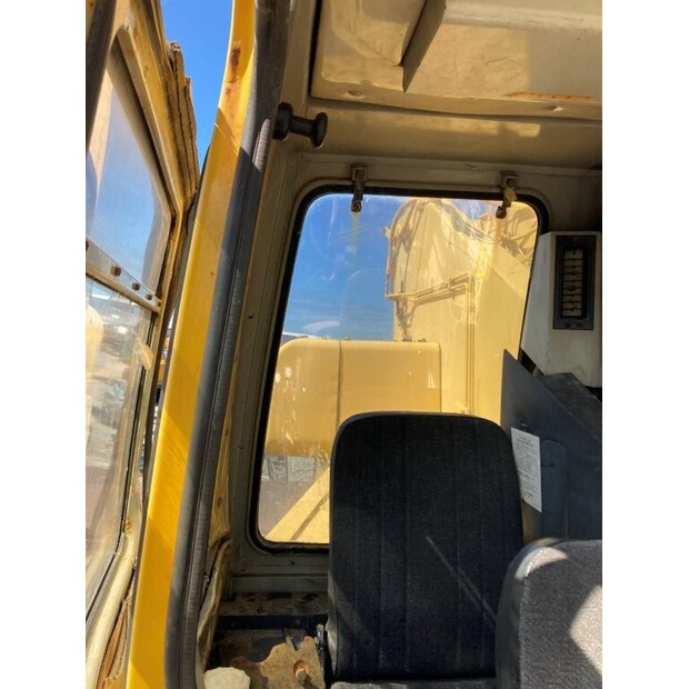 1996 KOBELCO RK250-3-46228852