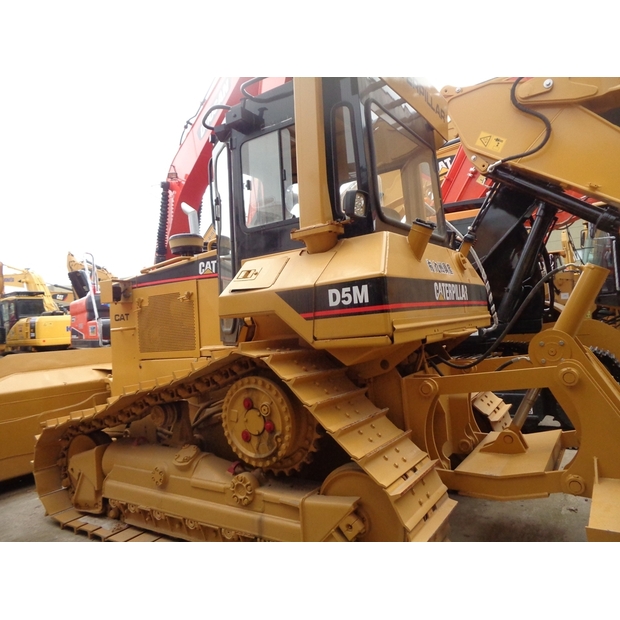 2022 كاتربيلر D5M-46228858