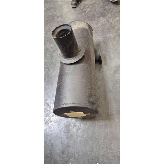2025 كوماتسو MUFFLER 6251-11-5950-46229005