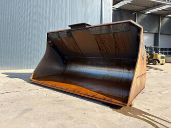 Image for ATTACHMENTS 2023 Caterpillar 966G