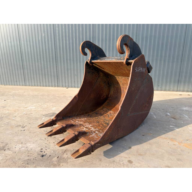 2015 فيراكتيرت CW20-46230249