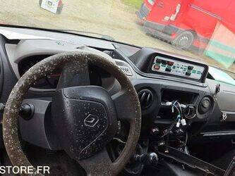 2014-renault-master-rt-1436525-46243540