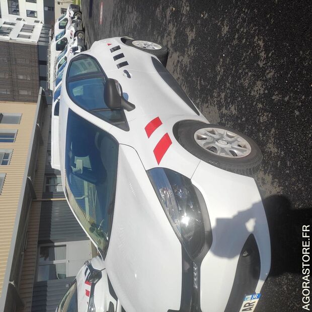 2014 رينو Clio-46243589