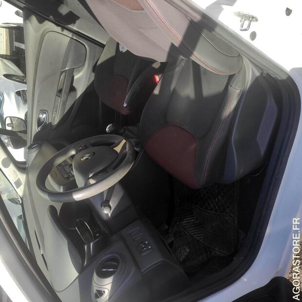 2014 رينو Clio-46243600