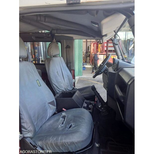 2008 لاند روفر Defender-46243636