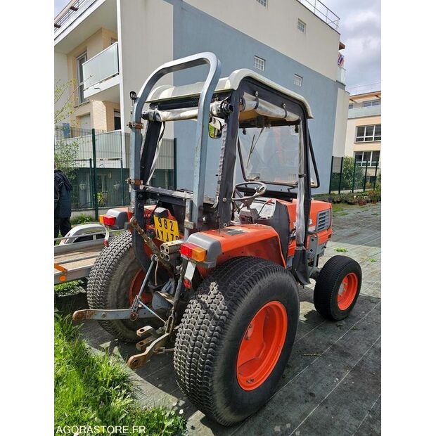 KUBOTA L3300-46243994