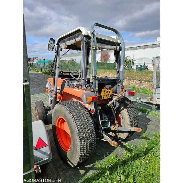 KUBOTA L3300-46243997