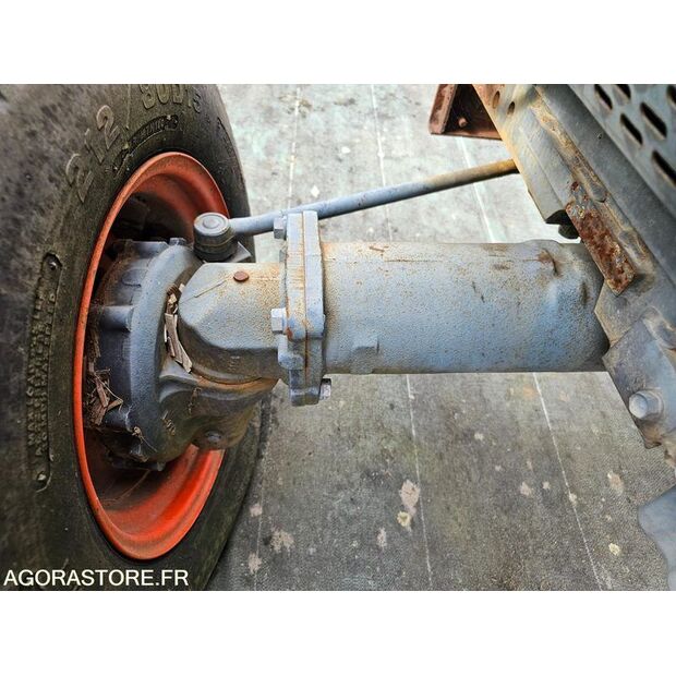 KUBOTA L3300-46244025