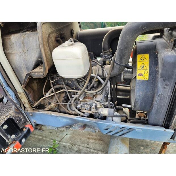 KUBOTA L3300-46244051