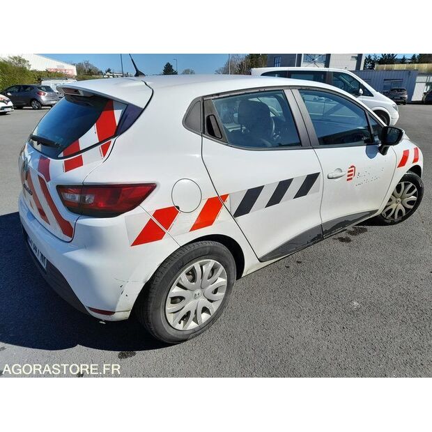 2016 Renault Clio-46244080