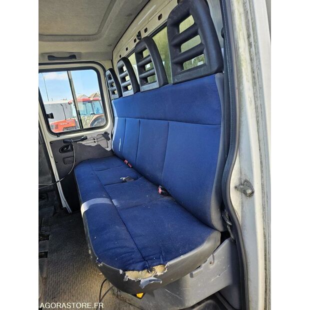 2007 Iveco 35C12-46244311