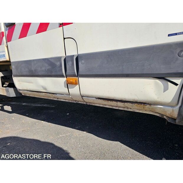 2007 Iveco 35C12-46244350