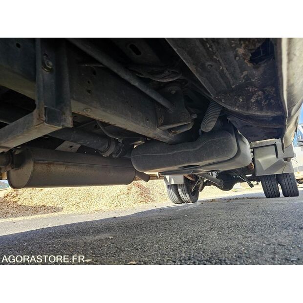 2007 Iveco 35C12-46244398