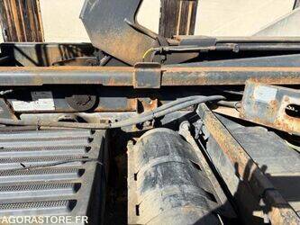 2007-renault-premium-1436248-46244609