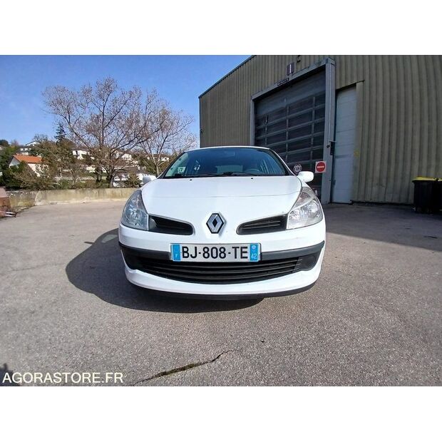 2009 Renault Clio-46244730