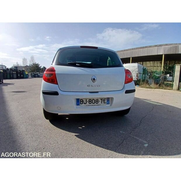 2009 Renault Clio-46244732