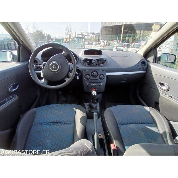 2009 Renault Clio-46244741