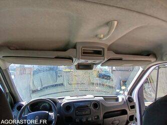 2012-renault-master-1436260-46244805