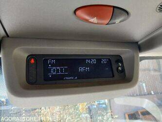 2012-renault-master-1436260-46244819