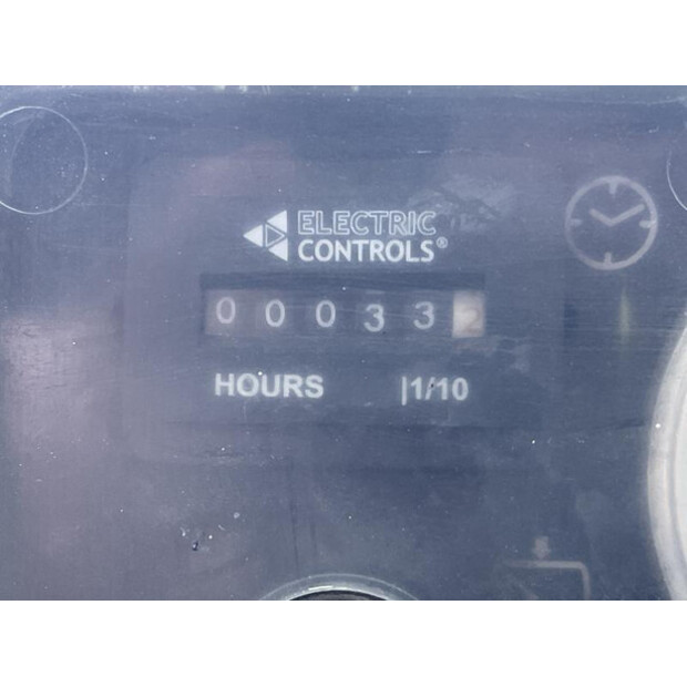 2014 Atlas-Copco XAHS186-46245889