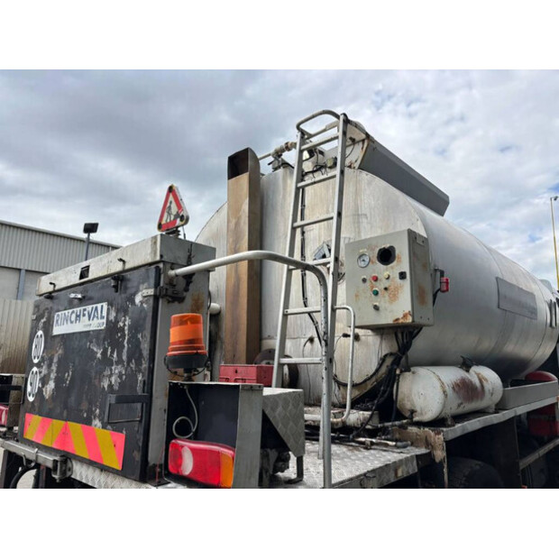 2000 رينو Rincheval-46245990