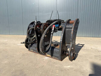 صورة ل مرفقات 2018 كاتربيلر 950M