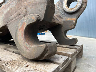 2016-volvo-352f-46246786