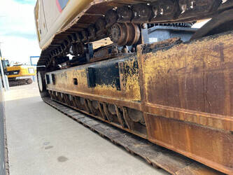 2017-caterpillar-352f-1436633-46247622